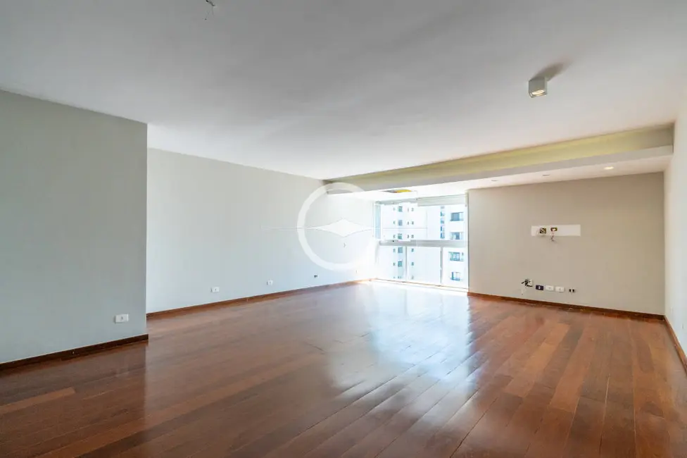 Foto 2 de Apartamento com 2 quartos à venda, 95m2 em Vila Nova Conceição, São Paulo - SP