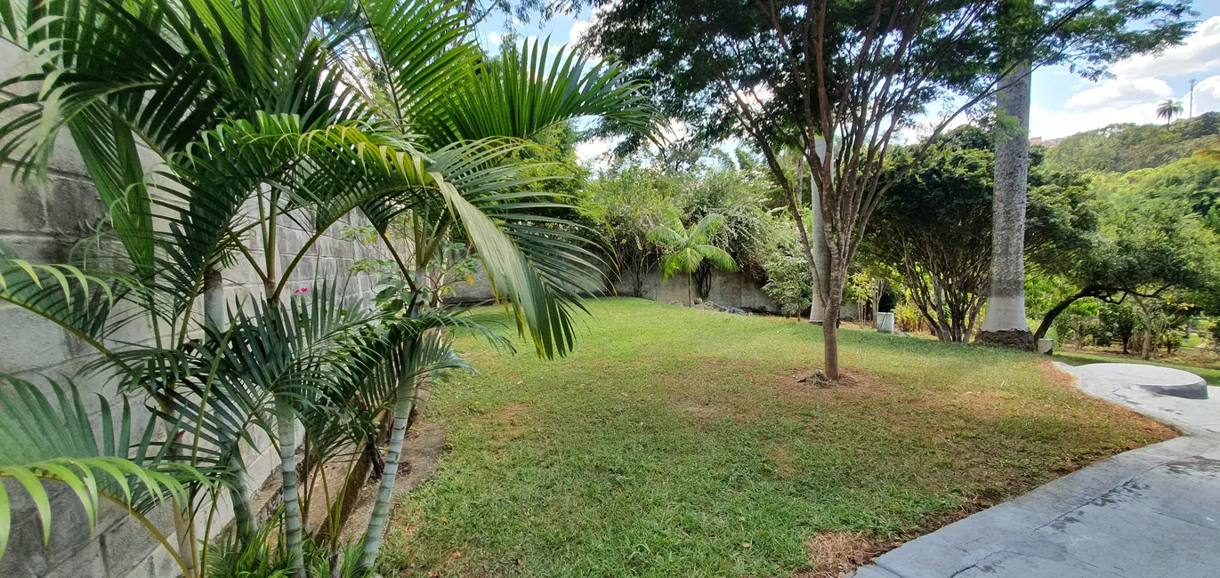 Sítio / Rancho com 3 quartos à venda, 500m2 em Esmeraldas - MG - imagem 5 Foto 5 de Sítio / Rancho com 3 quartos à venda, 500m2 em Esmeraldas - MG