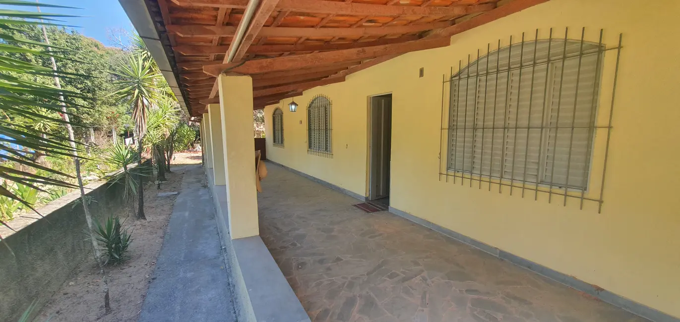 Sítio / Rancho com 3 quartos à venda, 260m2 em Centro, Esmeraldas - MG - imagem 8 Foto 8 de Sítio / Rancho com 3 quartos à venda, 260m2 em Centro, Esmeraldas - MG