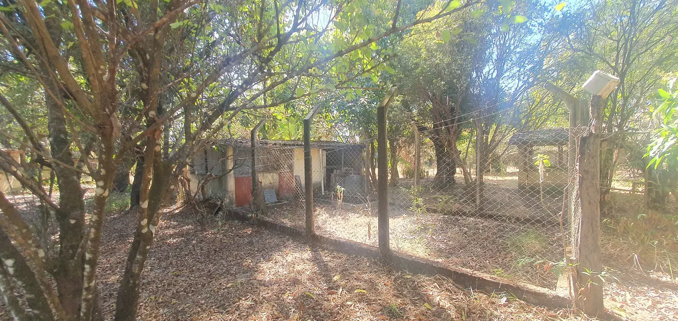 Sítio / Rancho com 3 quartos à venda, 260m2 em Centro, Esmeraldas - MG - imagem 6 Foto 6 de Sítio / Rancho com 3 quartos à venda, 260m2 em Centro, Esmeraldas - MG