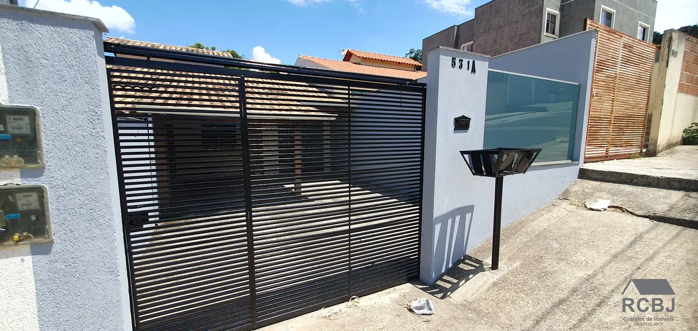 Foto 5 de Casa com 2 quartos à venda, 54m2 em Esmeraldas - MG