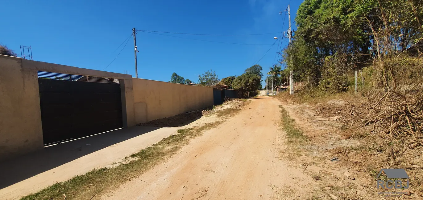 Casa com 2 quartos à venda, 126m2 em Esmeraldas - MG - imagem 3 Foto 3 de Casa com 2 quartos à venda, 126m2 em Esmeraldas - MG
