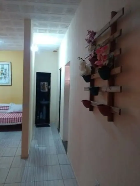 Casa com 2 quartos à venda, 31m2 em Esmeraldas - MG - imagem 4 Foto 4 de Casa com 2 quartos à venda, 31m2 em Esmeraldas - MG