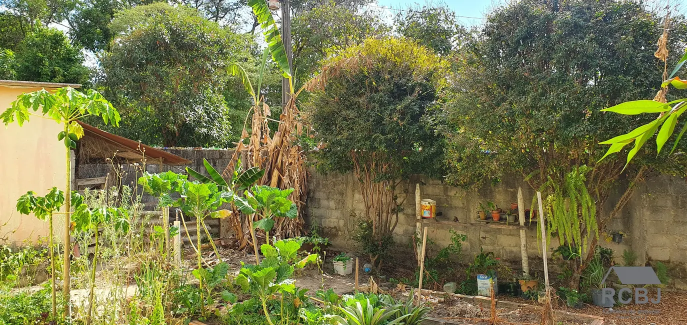 Sítio / Rancho com 3 quartos à venda, 150m2 em Tropeiros, Esmeraldas - MG - imagem 6 Foto 6 de Sítio / Rancho com 3 quartos à venda, 150m2 em Tropeiros, Esmeraldas - MG