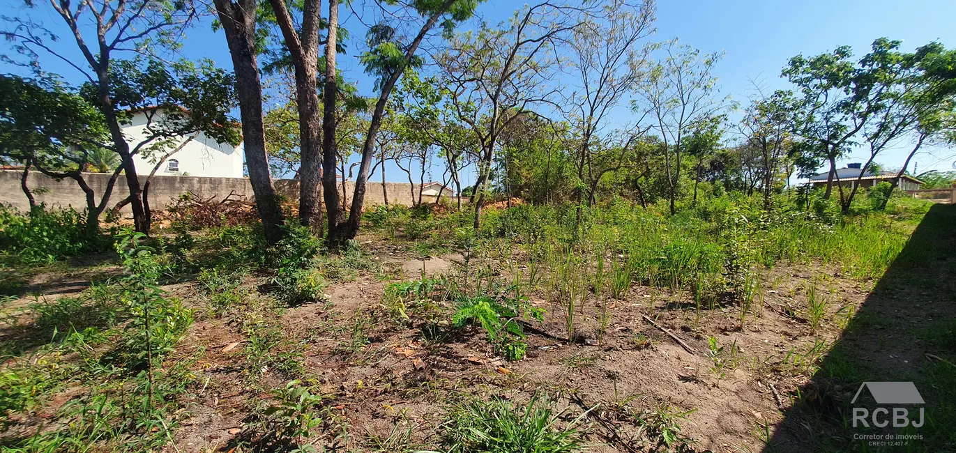 Foto 1 de Terreno / Lote à venda, 900m2 em Esmeraldas - MG