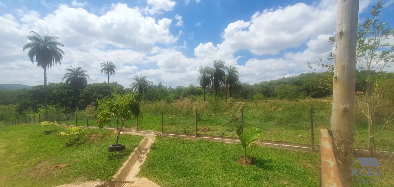 Foto 4 de Terreno / Lote à venda, 10000m2 em Esmeraldas - MG