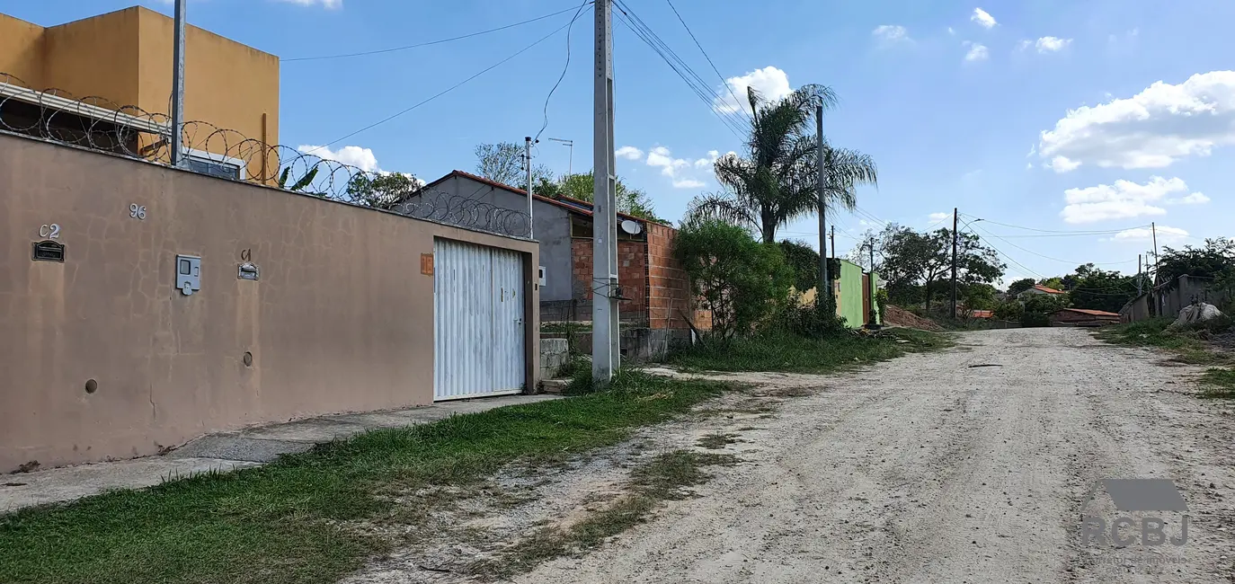 Casa com 3 quartos à venda, 98m2 em Esmeraldas - MG - imagem 3 Foto 3 de Casa com 3 quartos à venda, 98m2 em Esmeraldas - MG
