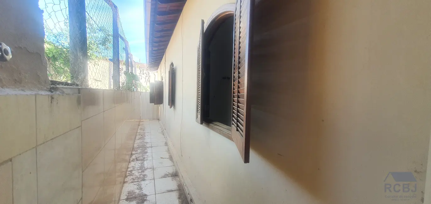 Foto 6 de Casa com 3 quartos à venda, 140m2 em Centro, Esmeraldas - MG