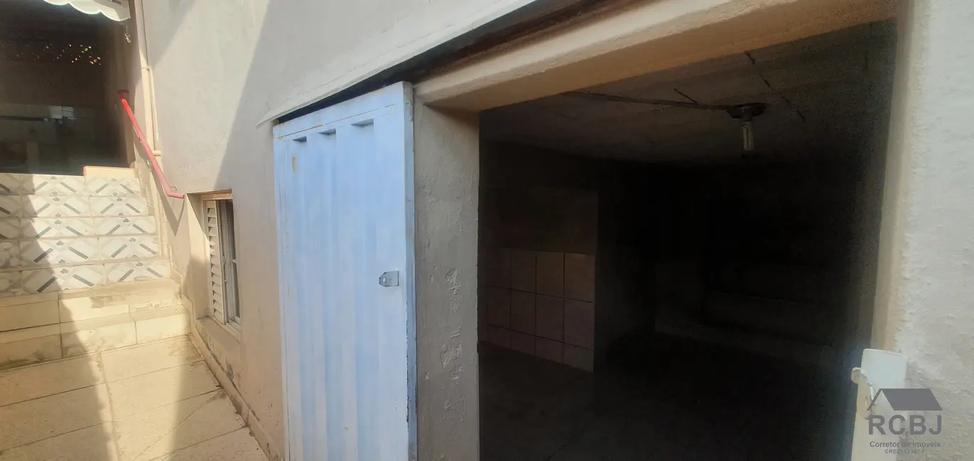Foto 4 de Casa com 3 quartos à venda, 140m2 em Centro, Esmeraldas - MG