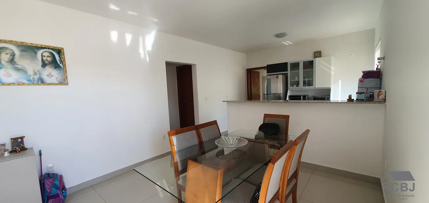Apartamento com 3 quartos à venda, 158m2 em Centro, Esmeraldas - MG - imagem 7 Foto 7 de Apartamento com 3 quartos à venda, 158m2 em Centro, Esmeraldas - MG