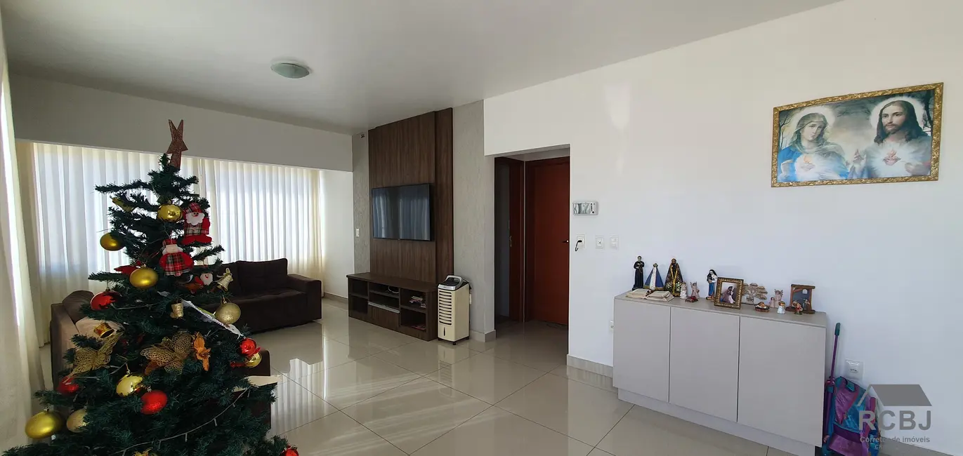 Apartamento com 3 quartos à venda, 158m2 em Centro, Esmeraldas - MG - imagem 6 Foto 6 de Apartamento com 3 quartos à venda, 158m2 em Centro, Esmeraldas - MG