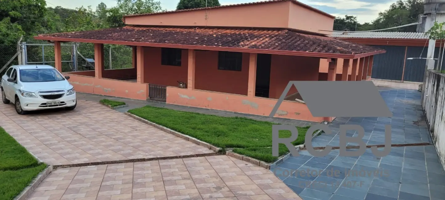 Sítio / Rancho com 2 quartos à venda, 200m2 em Esmeraldas - MG - imagem 4 Foto 4 de Sítio / Rancho com 2 quartos à venda, 200m2 em Esmeraldas - MG