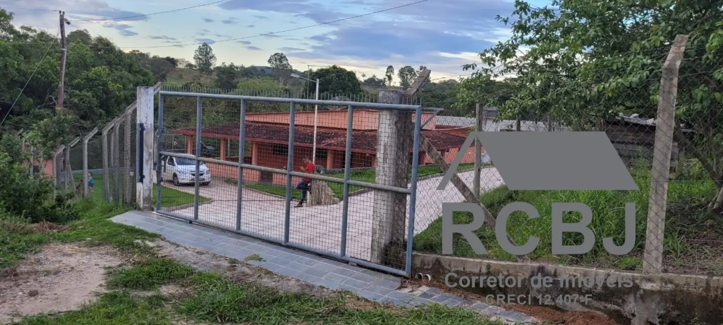 Sítio / Rancho com 2 quartos à venda, 200m2 em Esmeraldas - MG - imagem 7 Foto 7 de Sítio / Rancho com 2 quartos à venda, 200m2 em Esmeraldas - MG