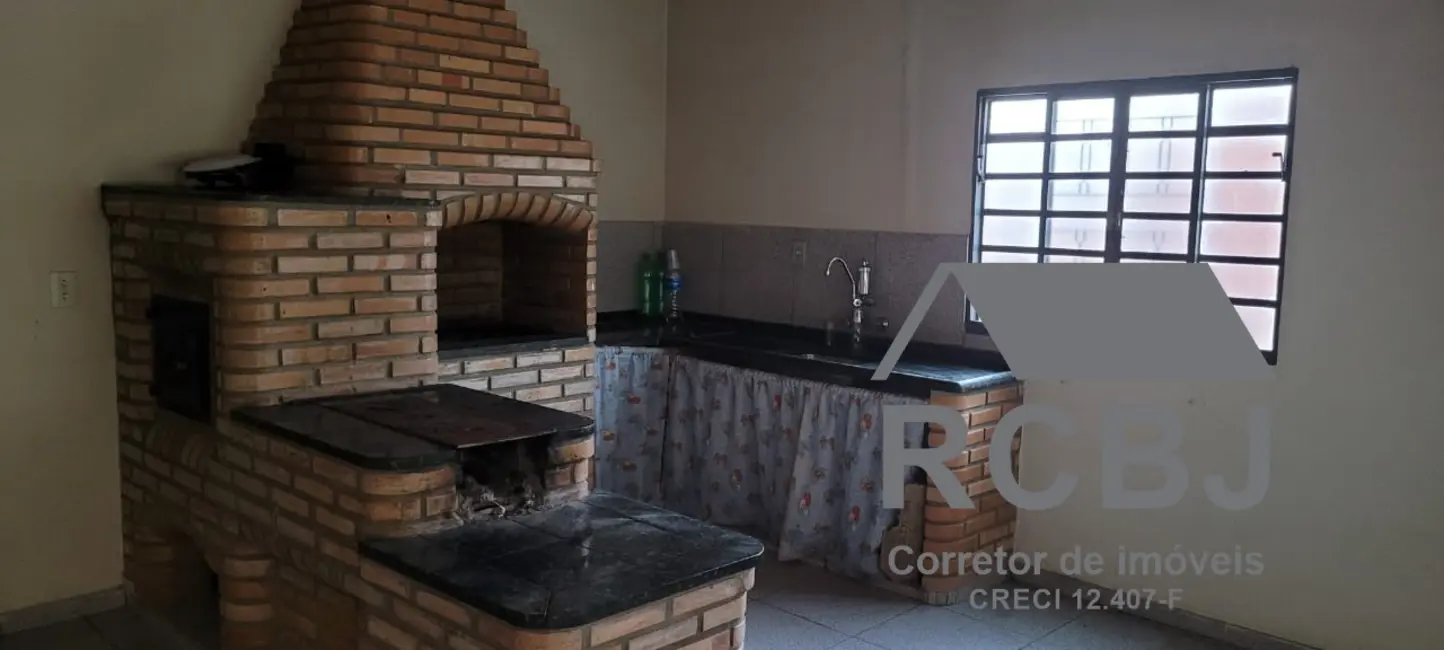 Sítio / Rancho com 2 quartos à venda, 200m2 em Esmeraldas - MG - imagem 5 Foto 5 de Sítio / Rancho com 2 quartos à venda, 200m2 em Esmeraldas - MG