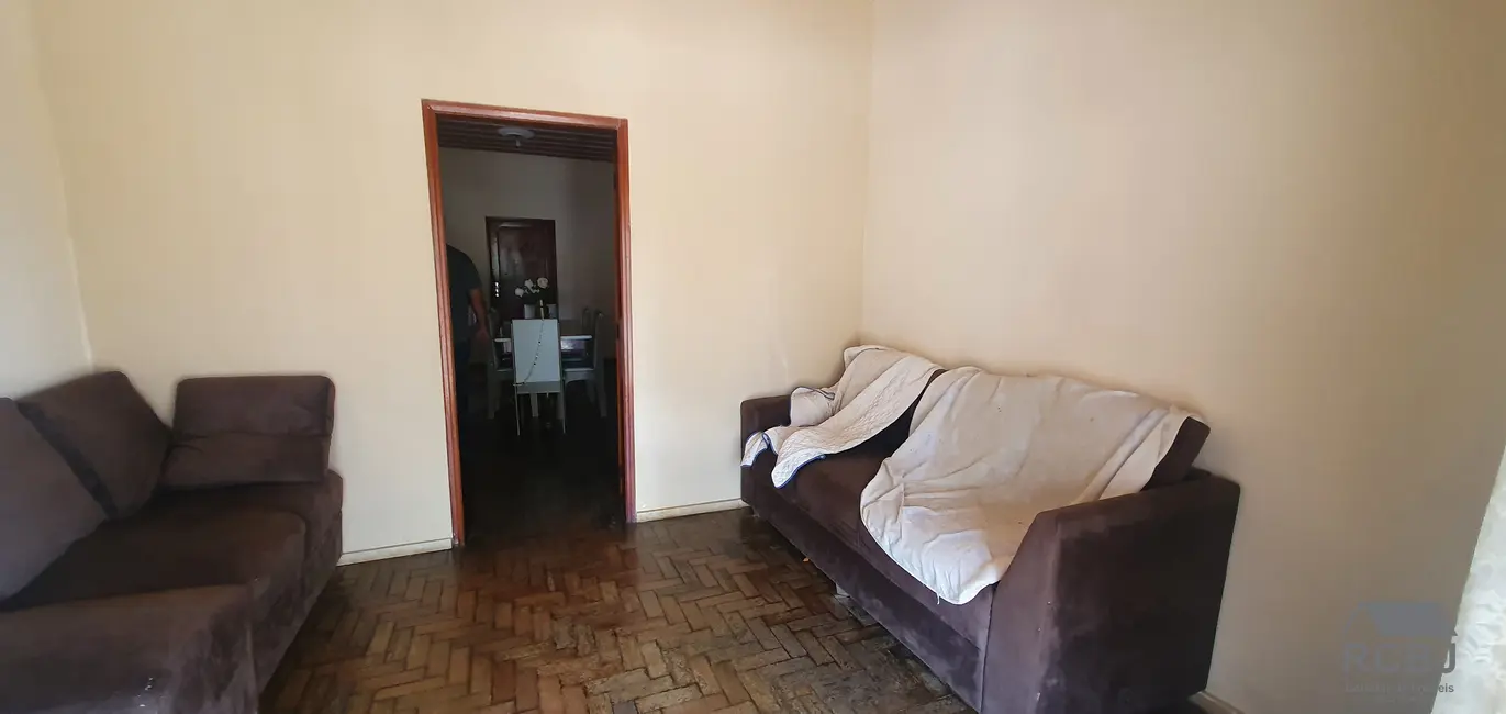 Sala Comercial com 4 quartos à venda, 300m2 em Centro, Esmeraldas - MG - imagem 8 Foto 8 de Sala Comercial com 4 quartos à venda, 300m2 em Centro, Esmeraldas - MG