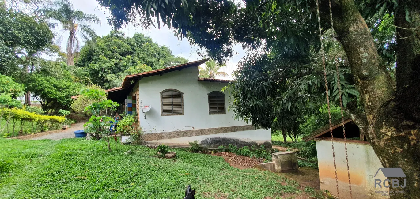 Sítio / Rancho com 5 quartos à venda, 600m2 em Esmeraldas - MG - imagem 8 Foto 8 de Sítio / Rancho com 5 quartos à venda, 600m2 em Esmeraldas - MG