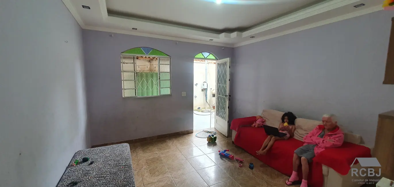 Casa com 3 quartos à venda, 90m2 em Fazenda Castro, Ribeirao Das Neves - MG - imagem 6 Foto 6 de Casa com 3 quartos à venda, 90m2 em Fazenda Castro, Ribeirao Das Neves - MG