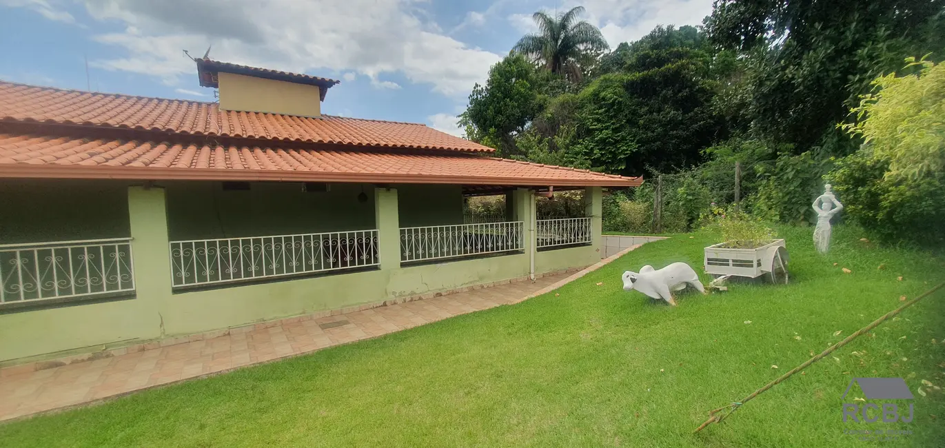 Sítio / Rancho com 3 quartos à venda, 300m2 em Esmeraldas - MG - imagem 3 Foto 3 de Sítio / Rancho com 3 quartos à venda, 300m2 em Esmeraldas - MG
