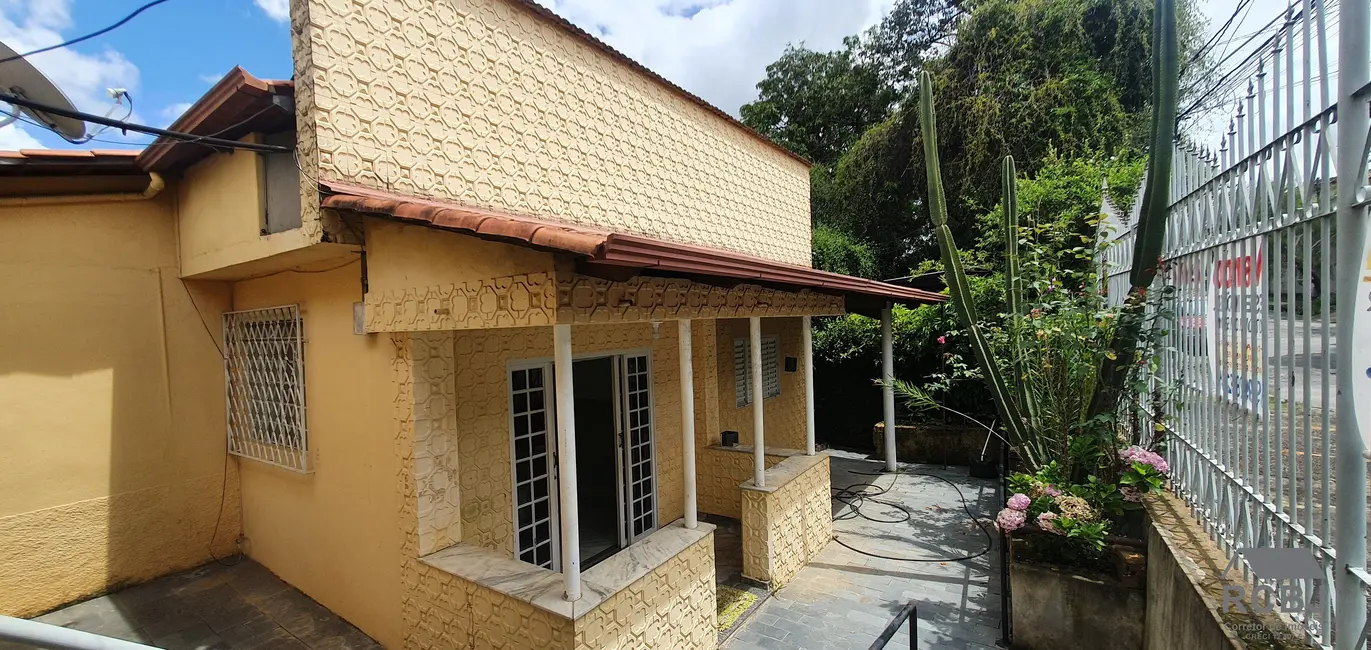 Foto 1 de Casa com 6 quartos à venda, 600m2 em Contagem - MG