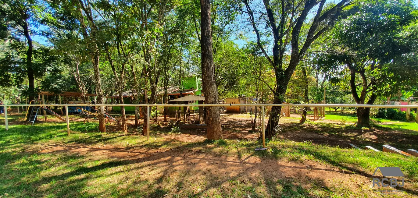 Foto 1 de Sítio / Rancho com 3 quartos à venda, 120m2 em Esmeraldas - MG