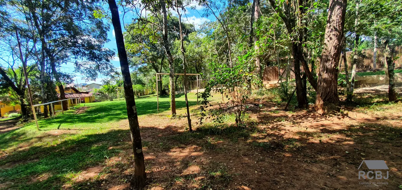 Sítio / Rancho com 3 quartos à venda, 120m2 em Esmeraldas - MG - imagem 4 Foto 4 de Sítio / Rancho com 3 quartos à venda, 120m2 em Esmeraldas - MG