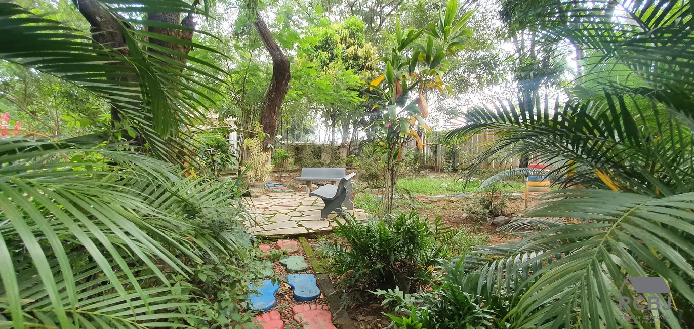 Sítio / Rancho com 4 quartos à venda, 350m2 em Esmeraldas - MG - imagem 7 Foto 7 de Sítio / Rancho com 4 quartos à venda, 350m2 em Esmeraldas - MG