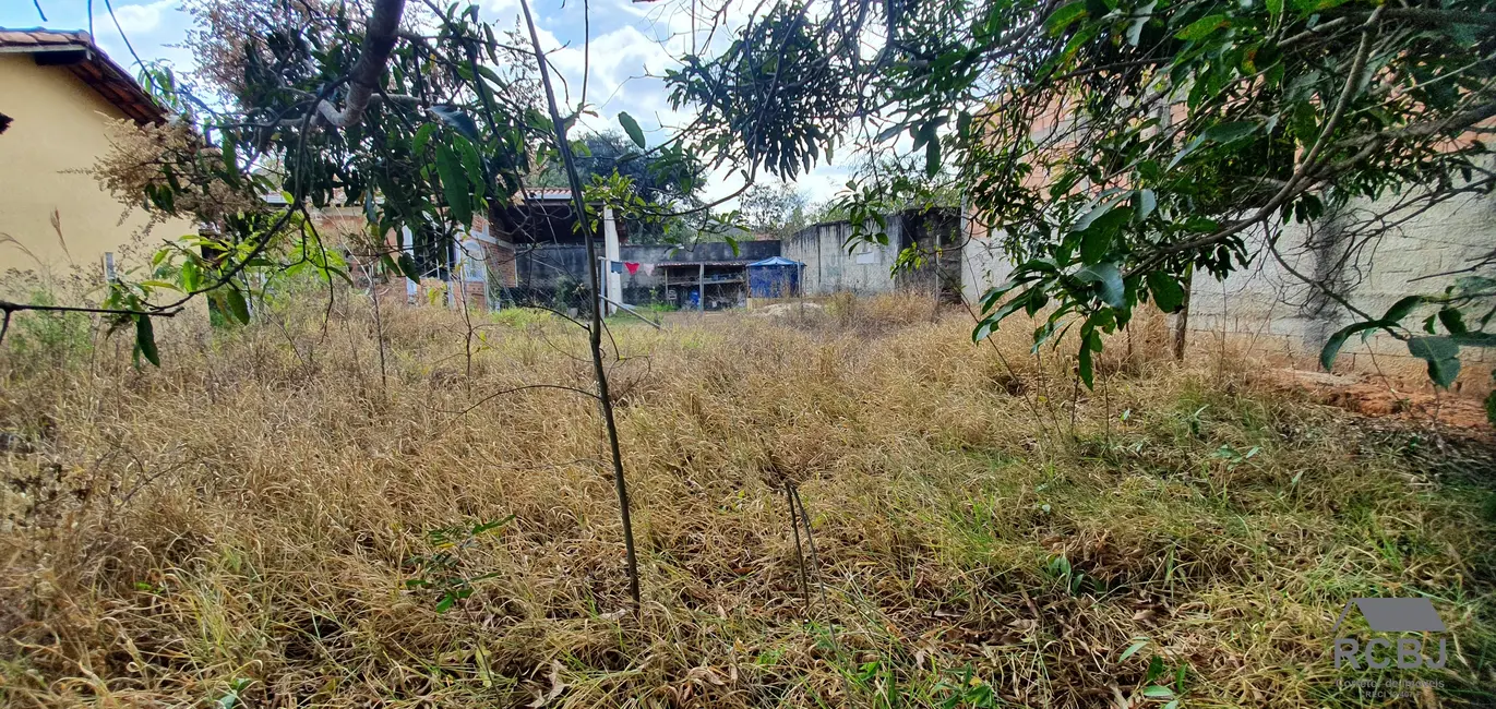 Foto 4 de Terreno / Lote à venda, 438m2 em Esmeraldas - MG