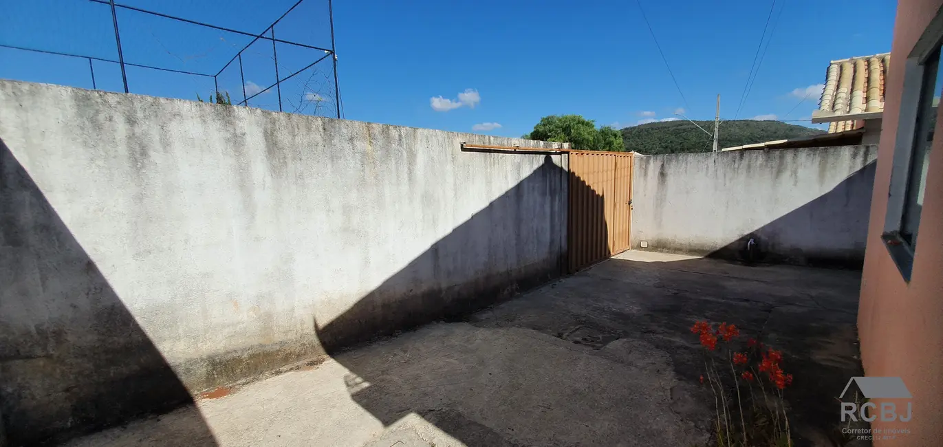 Casa com 3 quartos à venda, 90m2 em Esmeraldas - MG - imagem 7 Foto 7 de Casa com 3 quartos à venda, 90m2 em Esmeraldas - MG