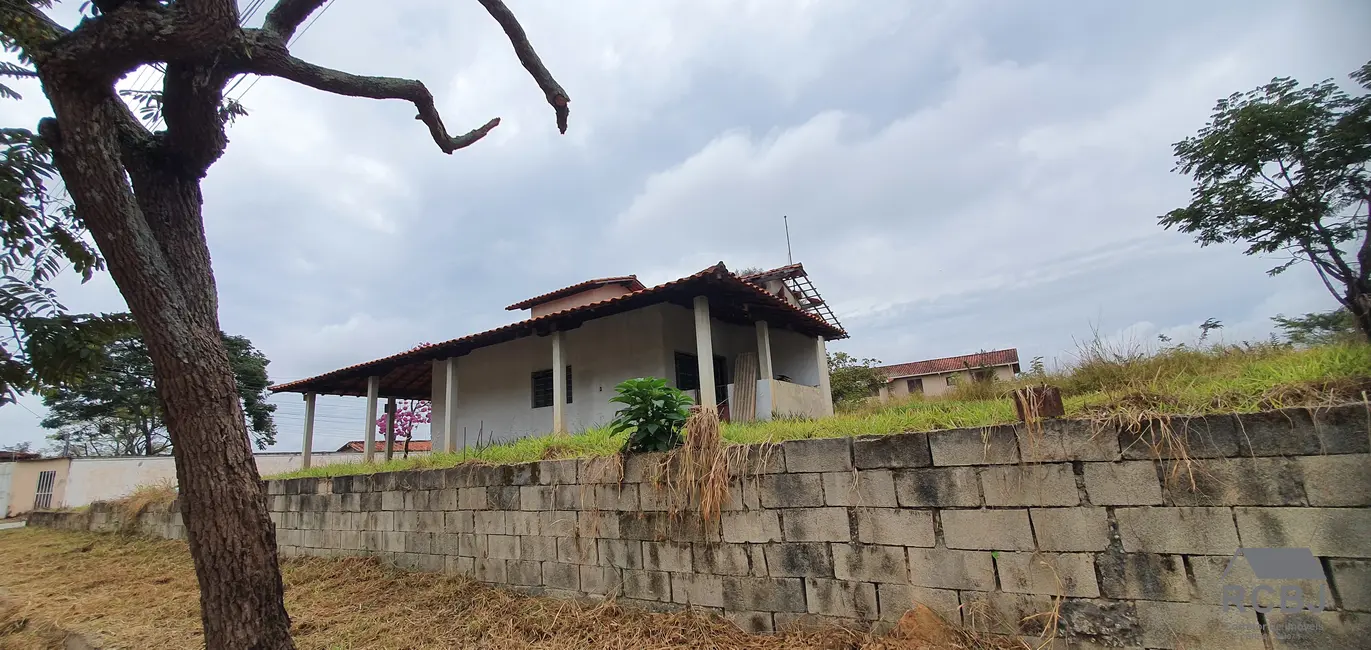 Casa com 3 quartos à venda, 139m2 em Esmeraldas - MG - imagem 3 Foto 3 de Casa com 3 quartos à venda, 139m2 em Esmeraldas - MG
