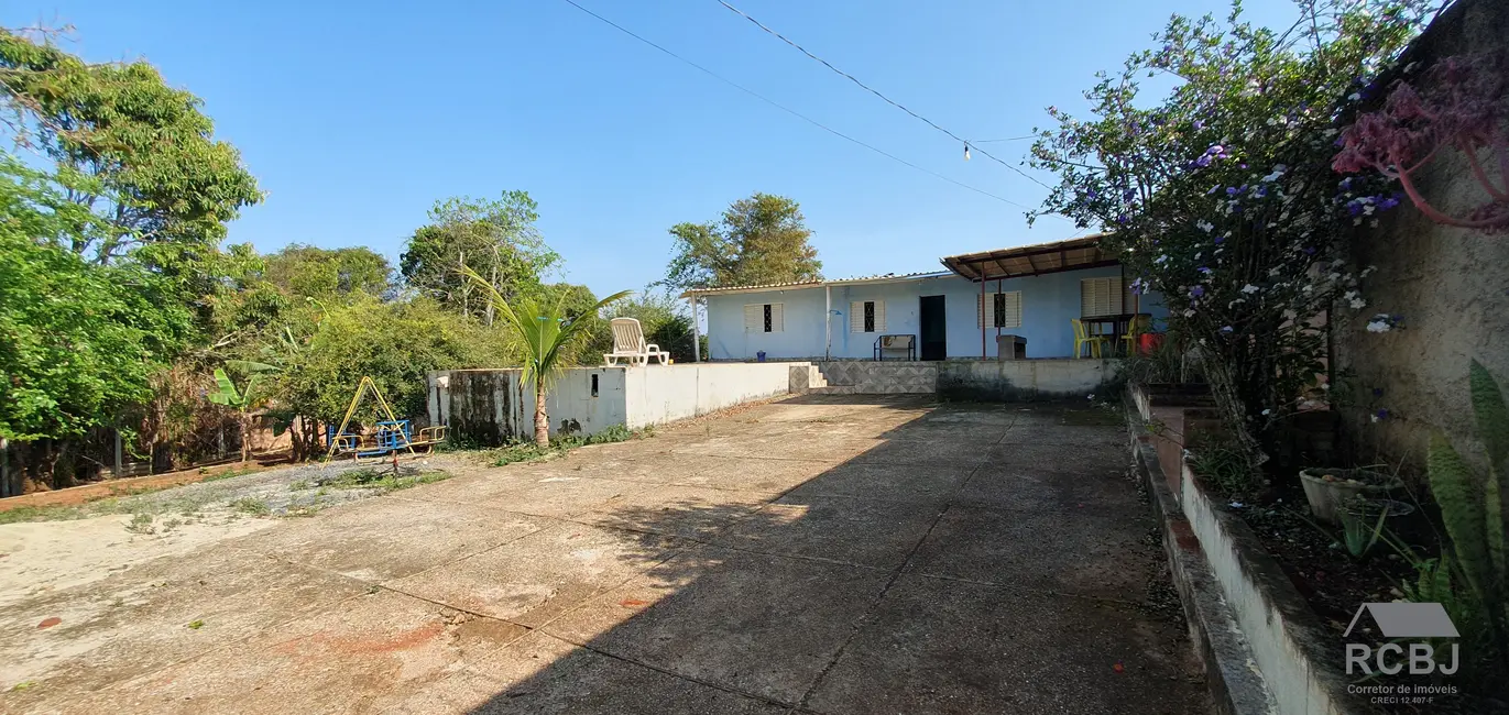 Foto 2 de Casa com 3 quartos à venda, 143m2 em Esmeraldas - MG