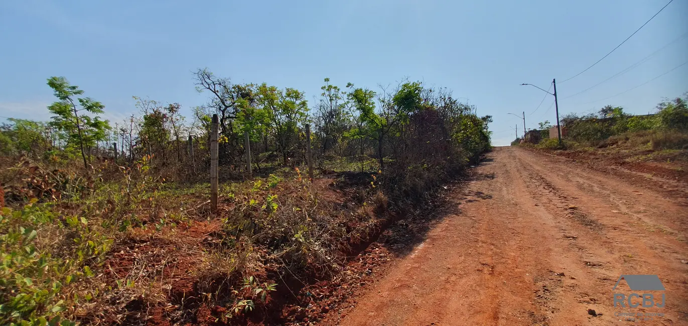 Foto 2 de Terreno / Lote à venda, 360m2 em Esmeraldas - MG