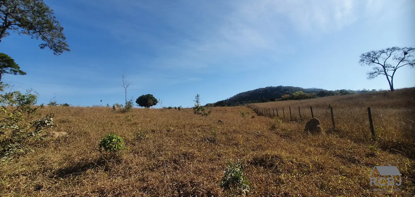 Foto 2 de Terreno / Lote à venda, 25000m2 em Esmeraldas - MG