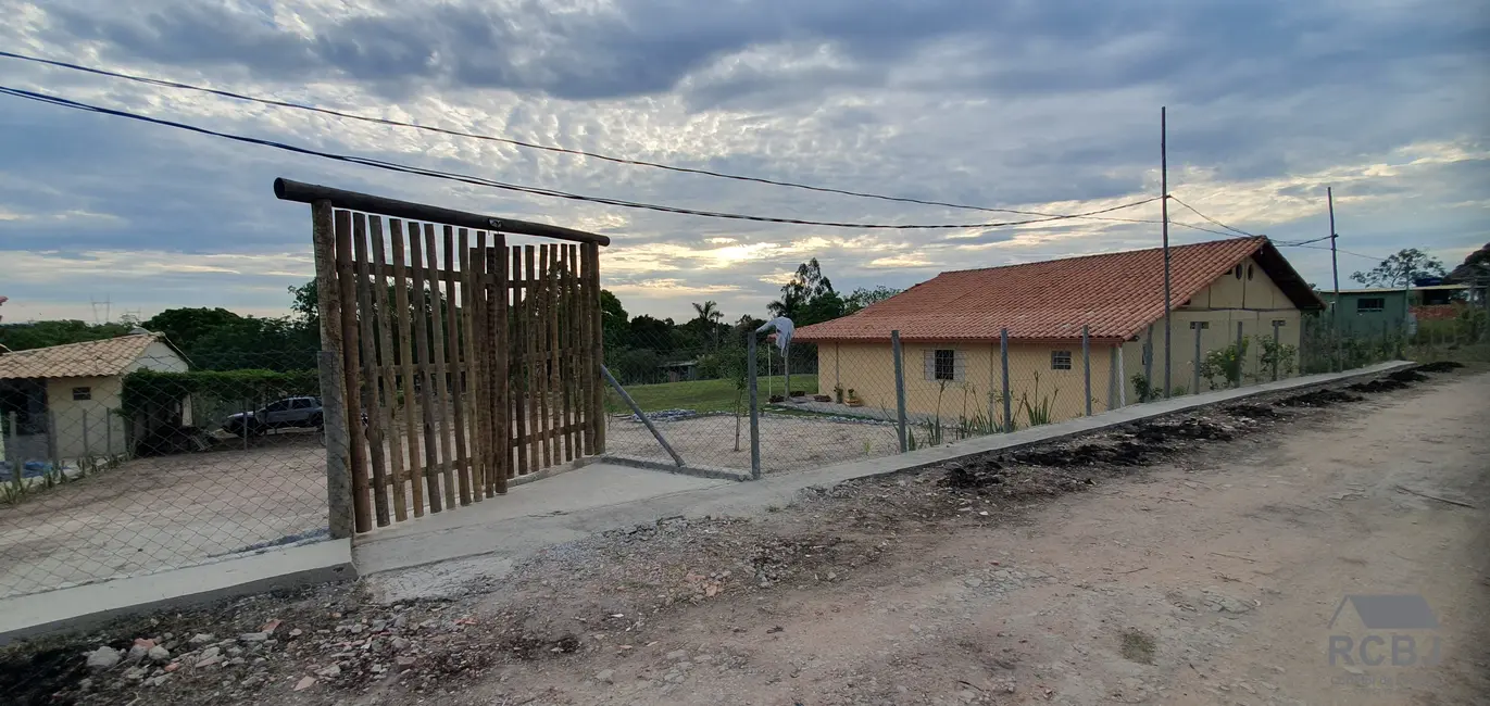 Sítio / Rancho com 2 quartos à venda, 180m2 em Esmeraldas - MG - imagem 2 Foto 2 de Sítio / Rancho com 2 quartos à venda, 180m2 em Esmeraldas - MG