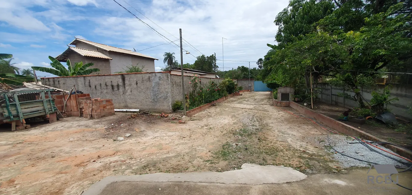 Foto 2 de Casa com 5 quartos à venda, 171m2 em Esmeraldas - MG