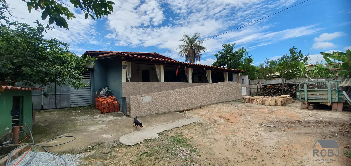 Casa com 5 quartos à venda, 171m2 em Esmeraldas - MG - imagem 3 Foto 3 de Casa com 5 quartos à venda, 171m2 em Esmeraldas - MG