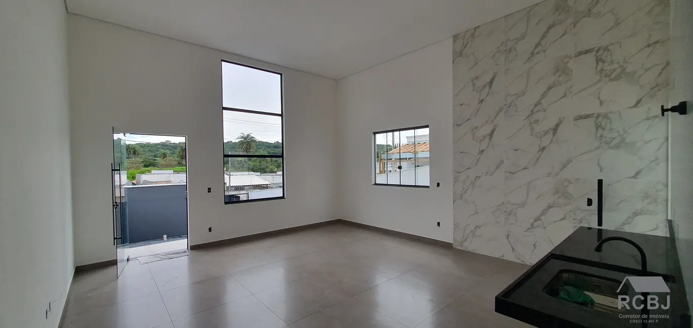 Casa com 2 quartos à venda, 92m2 em Esmeraldas - MG - imagem 5 Foto 5 de Casa com 2 quartos à venda, 92m2 em Esmeraldas - MG