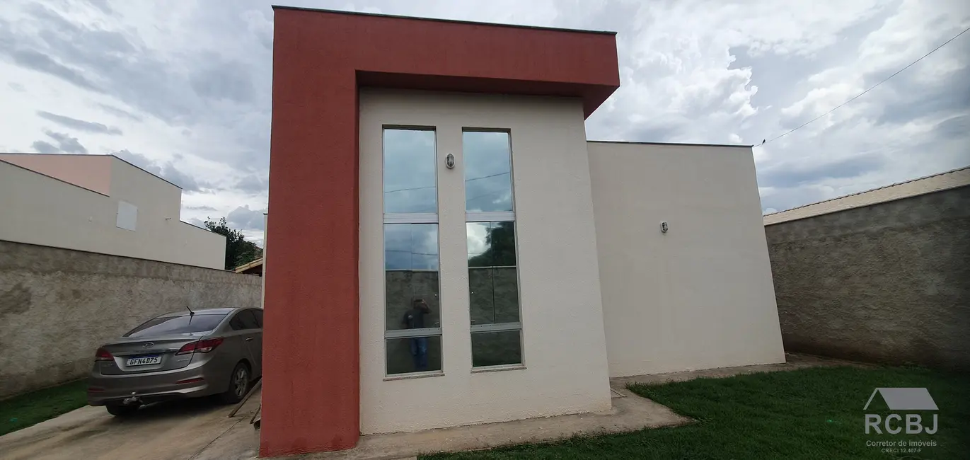 Casa com 3 quartos à venda, 160m2 em Esmeraldas - MG - imagem 3 Foto 3 de Casa com 3 quartos à venda, 160m2 em Esmeraldas - MG