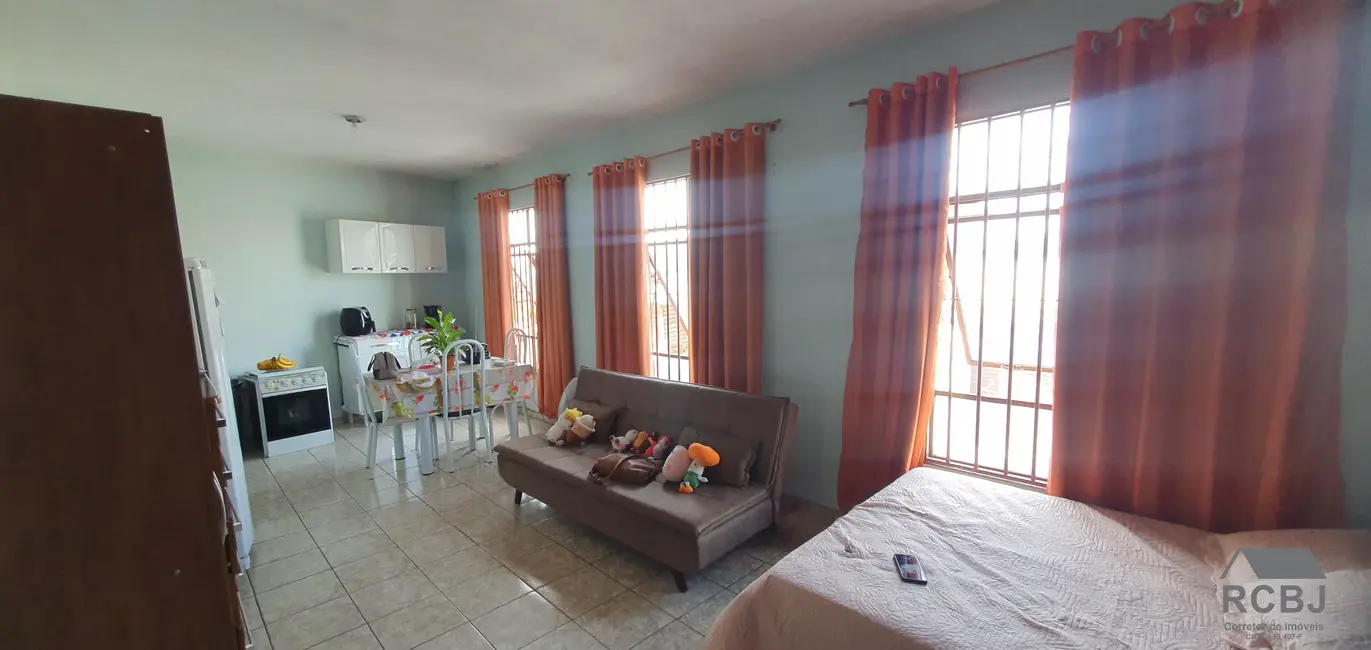 Armazém / Galpão à venda, 200m2 em Centro, Esmeraldas - MG - imagem 5 Foto 5 de Armazém / Galpão à venda, 200m2 em Centro, Esmeraldas - MG