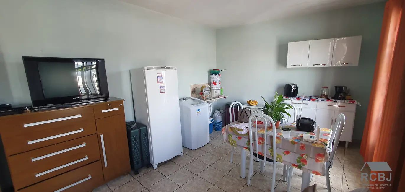 Armazém / Galpão à venda, 200m2 em Centro, Esmeraldas - MG - imagem 8 Foto 8 de Armazém / Galpão à venda, 200m2 em Centro, Esmeraldas - MG