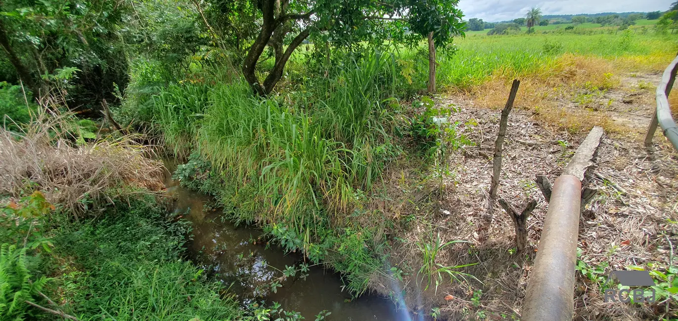Foto 2 de Terreno / Lote à venda, 15m2 em Esmeraldas - MG