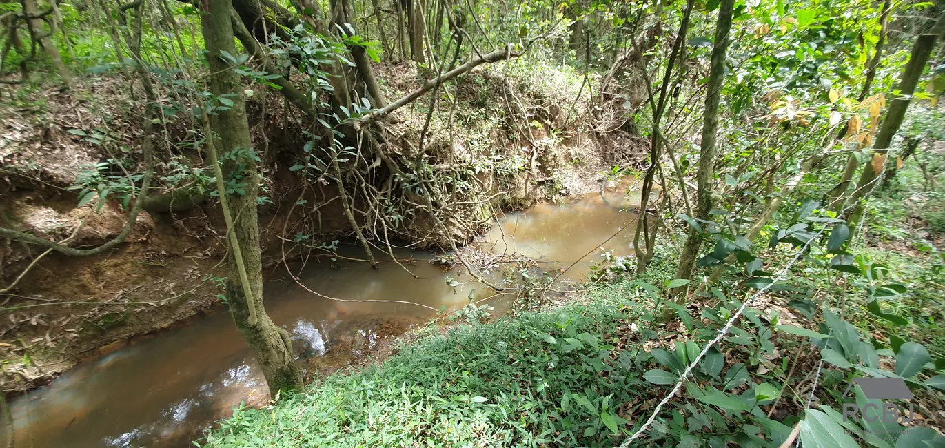 Foto 1 de Terreno / Lote à venda, 15m2 em Esmeraldas - MG