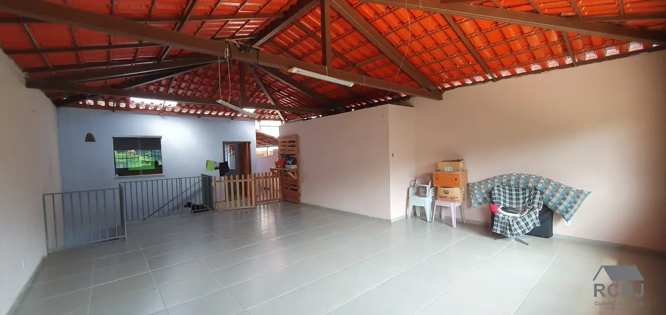 Casa com 3 quartos à venda, 210m2 em Esmeraldas - MG - imagem 4 Foto 4 de Casa com 3 quartos à venda, 210m2 em Esmeraldas - MG
