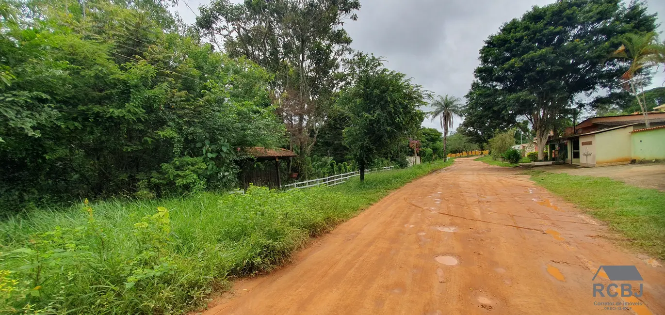 Foto 1 de Terreno / Lote à venda, 1600m2 em Esmeraldas - MG