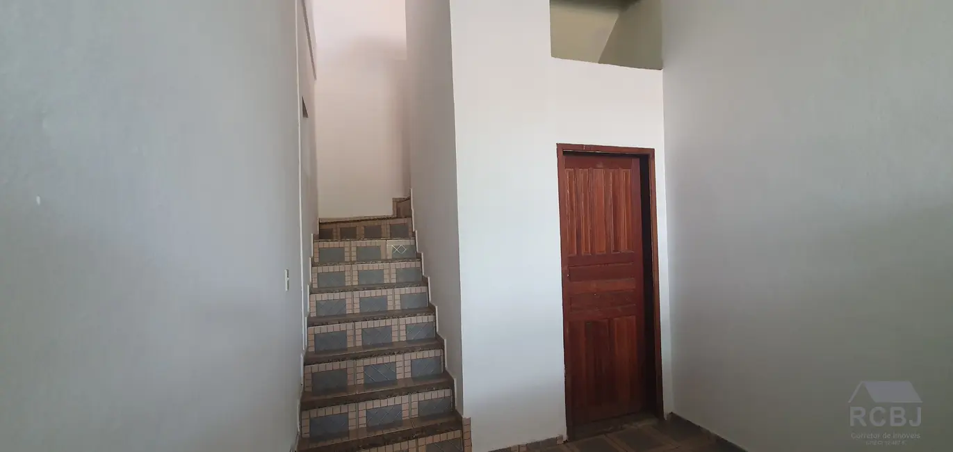 Armazém / Galpão à venda, 360m2 em Centro, Esmeraldas - MG - imagem 9 Foto 9 de Armazém / Galpão à venda, 360m2 em Centro, Esmeraldas - MG