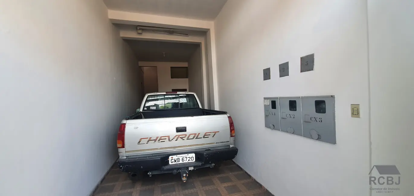 Armazém / Galpão à venda, 360m2 em Centro, Esmeraldas - MG - imagem 7 Foto 7 de Armazém / Galpão à venda, 360m2 em Centro, Esmeraldas - MG