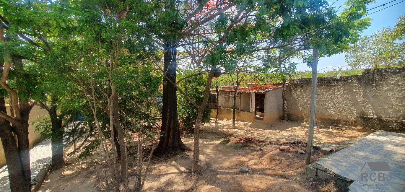 Casa com 2 quartos à venda, 60m2 em Esmeraldas - MG - imagem 2 Foto 2 de Casa com 2 quartos à venda, 60m2 em Esmeraldas - MG