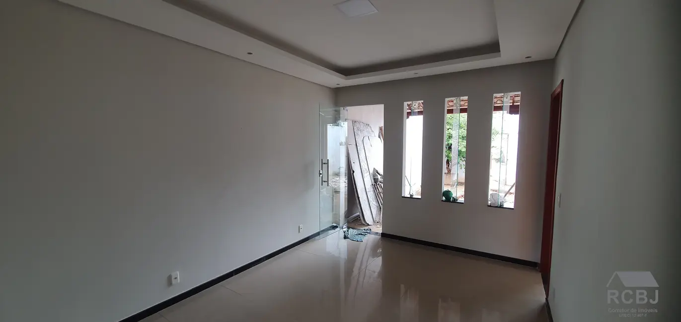 Foto 8 de Casa com 3 quartos à venda, 130m2 em Esmeraldas - MG