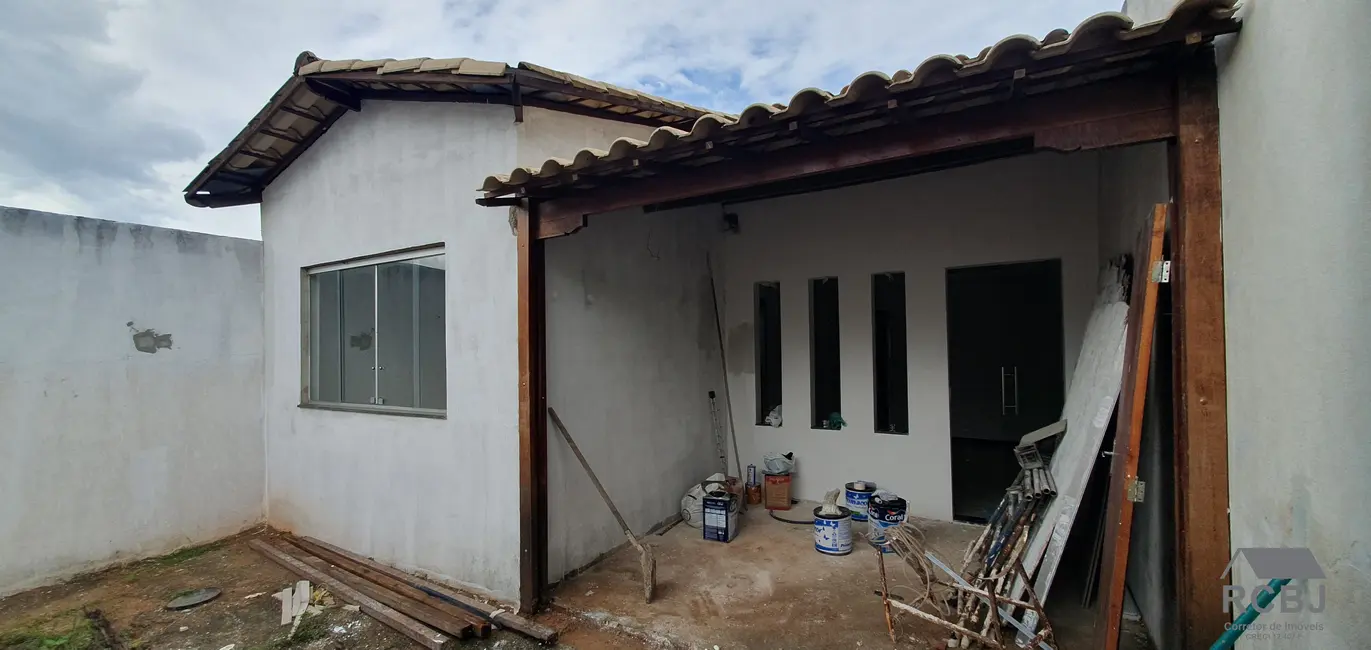 Foto 4 de Casa com 3 quartos à venda, 130m2 em Esmeraldas - MG