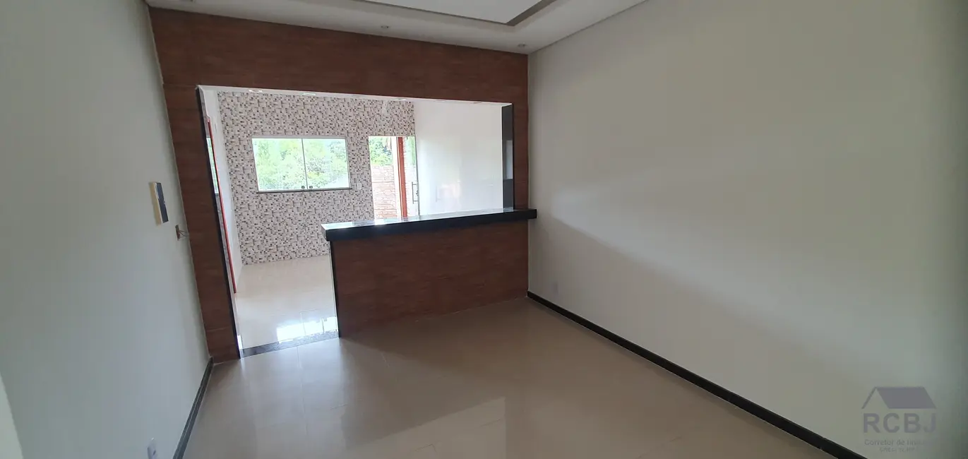 Foto 9 de Casa com 3 quartos à venda, 130m2 em Esmeraldas - MG