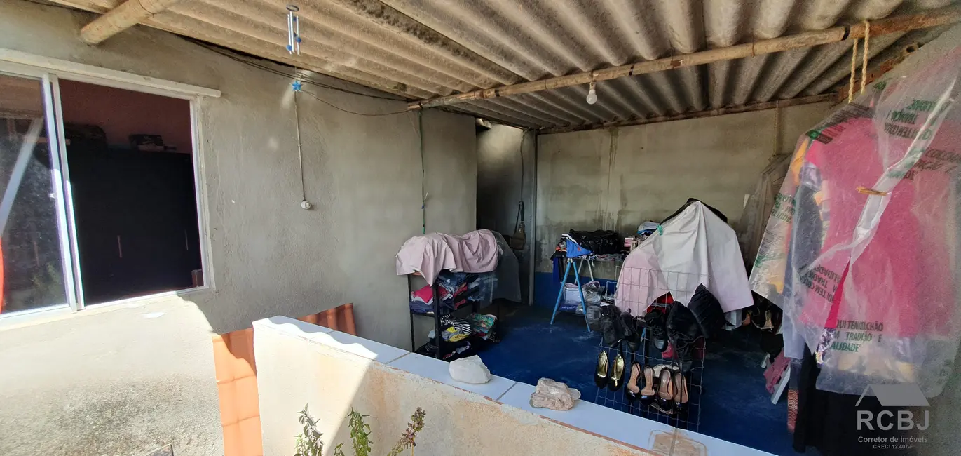 Casa com 2 quartos à venda, 70m2 em Esmeraldas - MG - imagem 8 Foto 8 de Casa com 2 quartos à venda, 70m2 em Esmeraldas - MG